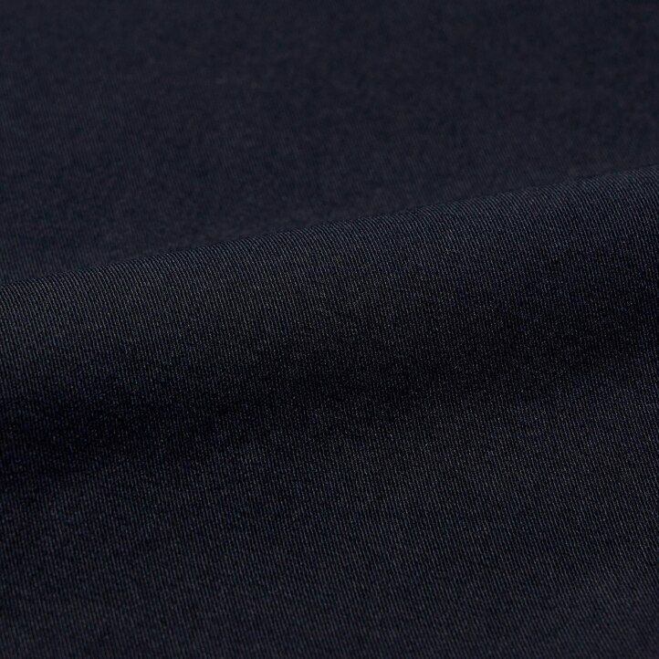 pantaloni uniqlo smart cotton bianchi da uomo alla caviglia