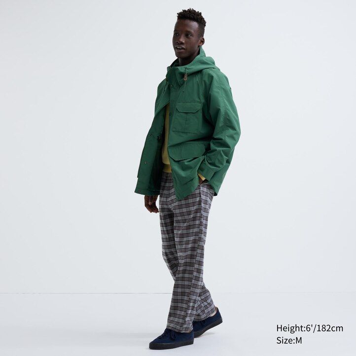 pantaloni da uomo uniqlo in flanella grigia con fantasia easy alla caviglia