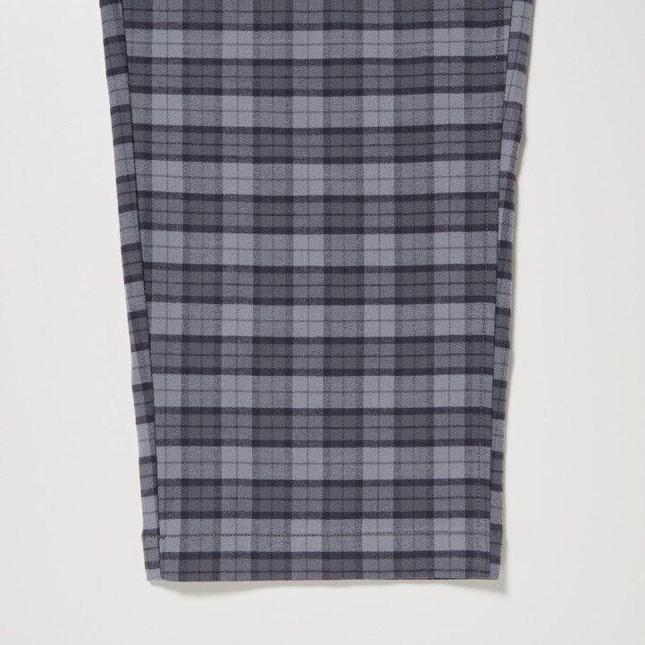 pantaloni da uomo uniqlo in flanella grigia con fantasia easy alla caviglia
