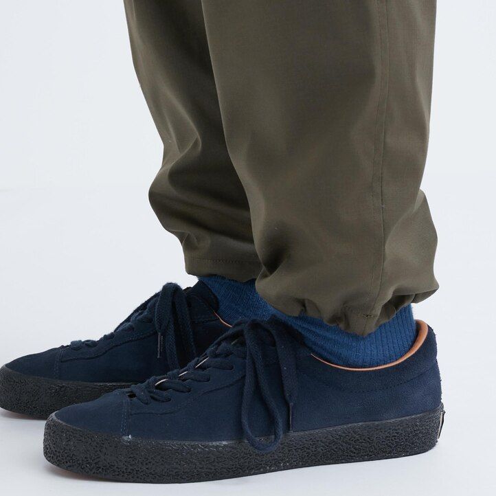 pantaloni da uomo uniqlo heattech con fodera calda marrone
