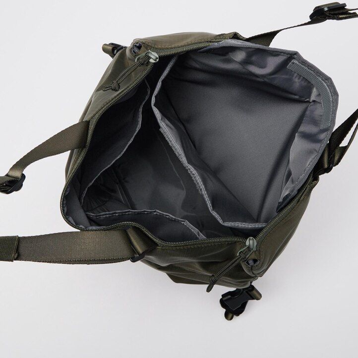 borsa multiuso uniqlo two way nera da donna