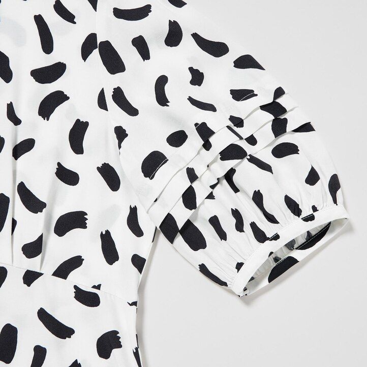 abito da donna uniqlo stampato con maniche a palloncino bianco