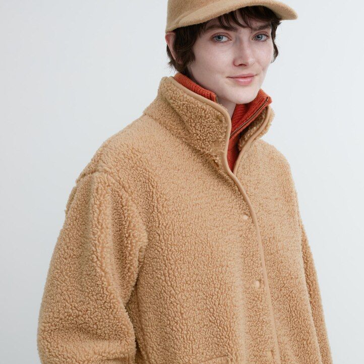 giacche da donna in pile con fodera in pile uniqlo e collo alto beige