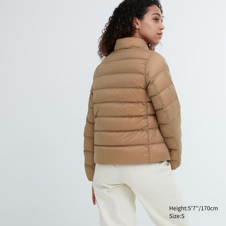 piumino ultraleggero uniqlo da donna beige
