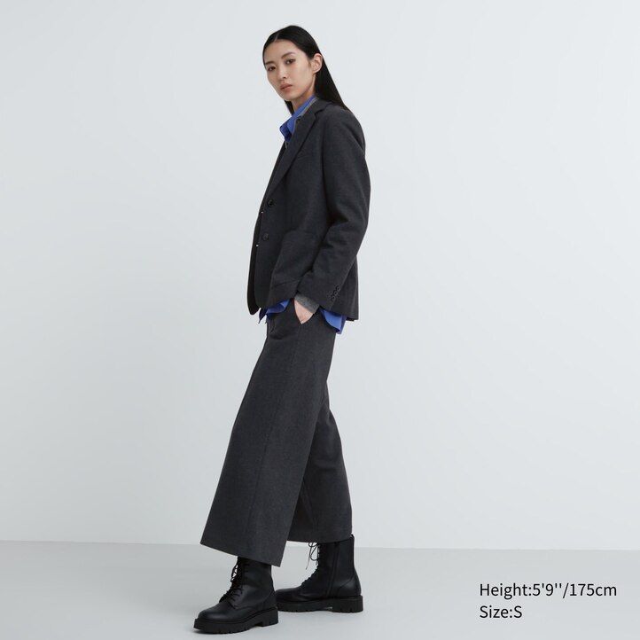 top da donna uniqlo in jersey spazzolato con vestibilità corta grigio scuro